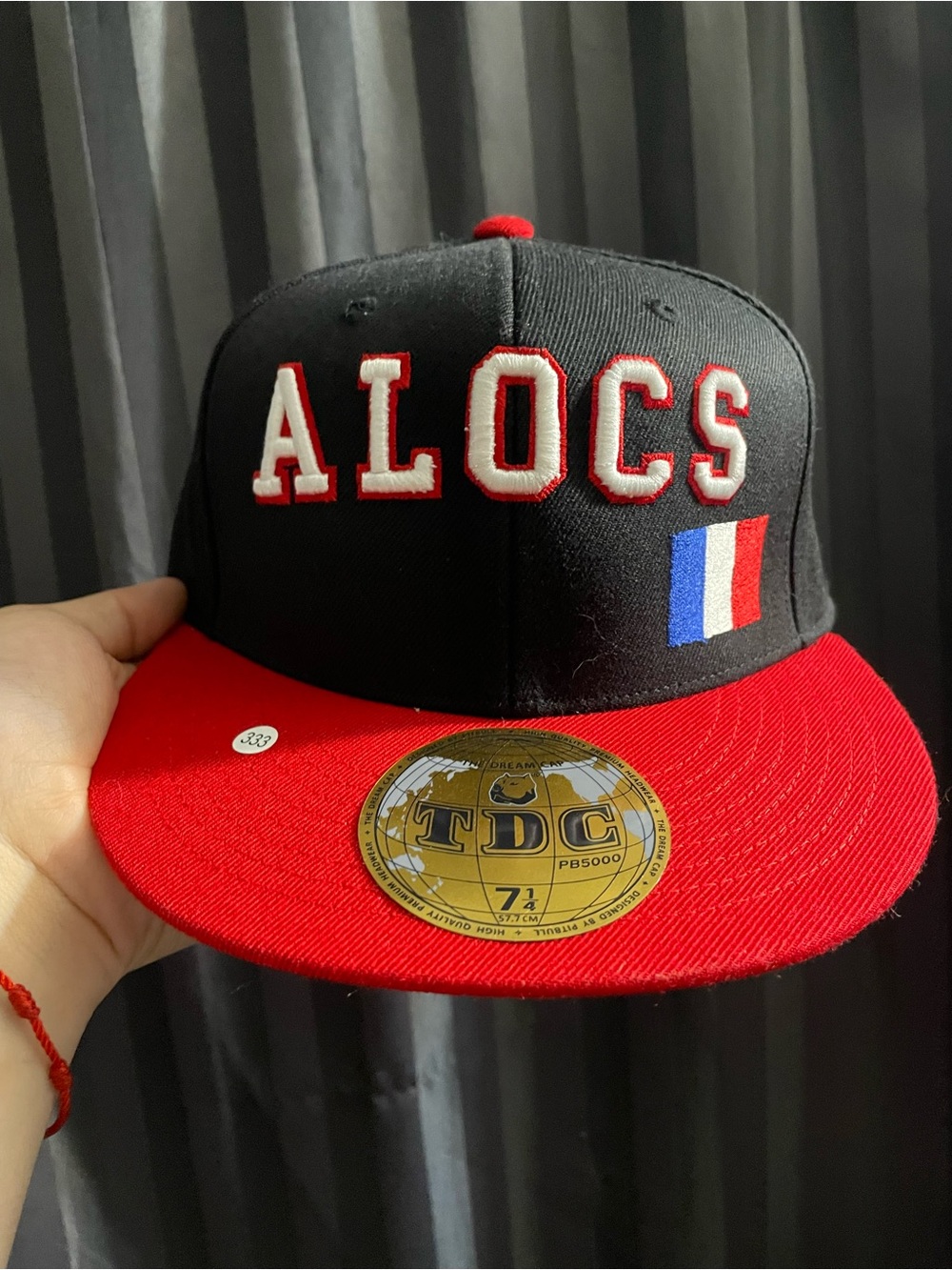 ALOCS Black & Red Snapback Hat with Tricolor Accent 71/4